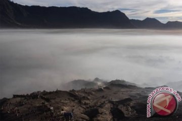 Gunung Bromo mulai keluarkan aroma belerang