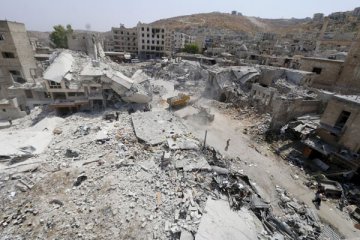 Jet tempur Suriah bom pemberontak di timur Damaskus
