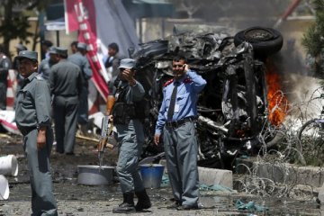 Bom Taliban meledak di pangkalan militer Afghanistan