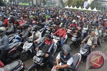 Jalan tengah tukang ojek di era aplikasi