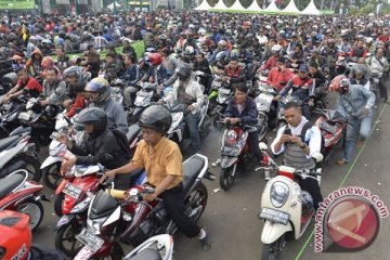 Petugas gabungan patroli pascabentrok angkot - ojek online di Tangerang