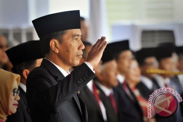 Karya guru lukiskan wajah masa depan, kata Presiden