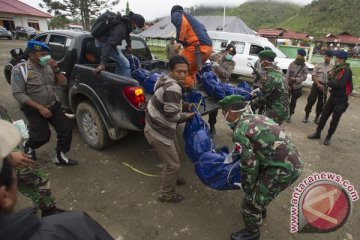 Sebagian jenazah korban ATR 42 Trigana Air tidak utuh