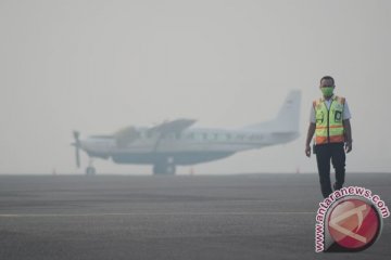 Bandara Sultan Thaha Jambi lumpuh akibat asap