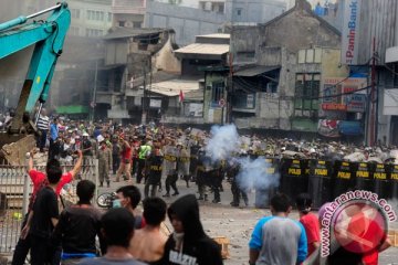 Pedagang manfaatkan penertiban Kampung Pulo