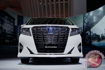 New Alphard Hybrid 4x4