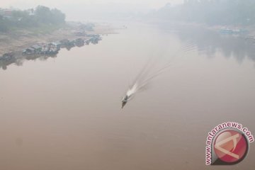 Pedalaman Sungai Barito kembali dilayari kapal besar