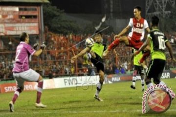 PSM MAKASSAR MENANG