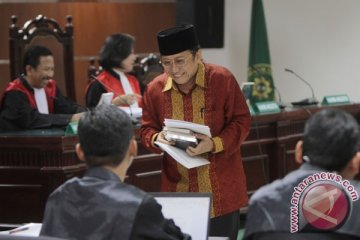 Saya tidak tergoda uang haram, kata Waryono Karno