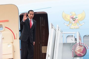 Presiden Jokowi tiba di Abu Dhabi