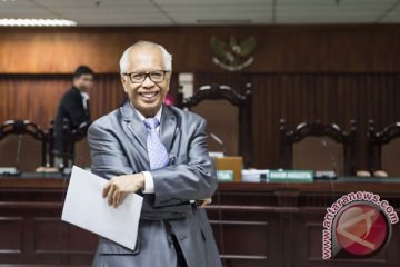 Hakim bantarkan OC Kaligis