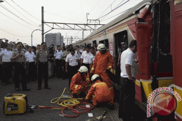 KRL Jakarta-Bogor sudah beroperasi normal