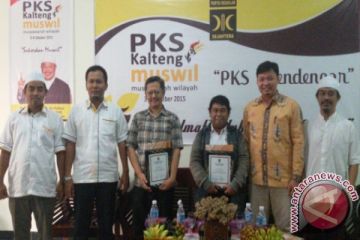 PKS Kalteng Mendengar