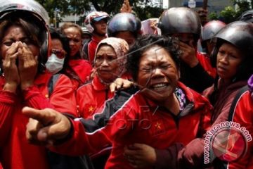 UNJUK RASA PKL