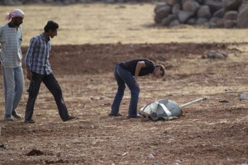 Pemantau: serangan udara tewaskan 73 orang di Idlib