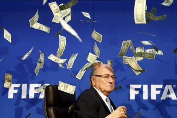 Mantan presiden FIFA Blatter tiba di hotel Moskow