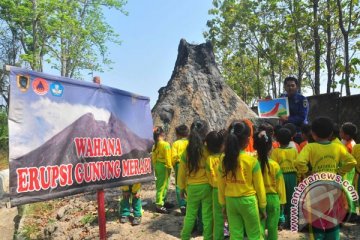 TNGM lakukan penghijauan lahan bekas kebakaran