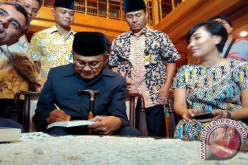 Asal mula nama Habibie