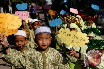 Pelajar  Muslim Biak pawai  sambut 1 Muharram