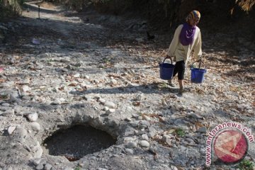 Warga Morotai krisis air bersih