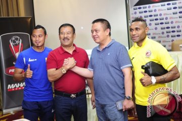 Polisi kawal bus bobotoh