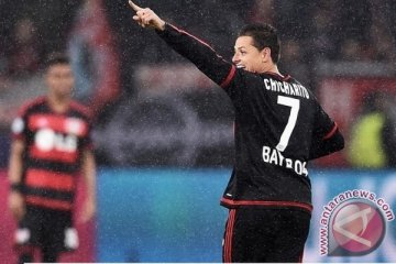 Cetak tiga gol dalam tujuh menit, Leverkusen tumbangkan Schalke 3-2