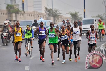 Pelari Kenya juarai Jakarta Marathon 2016