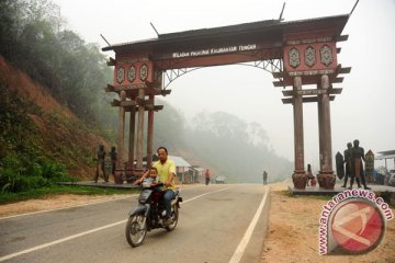 Trans Kalimantan poros selatan banjir dua meter