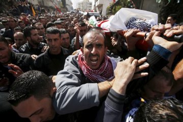 Ribuan warga Palestina hadiri pemakaman penyerang terbunuh