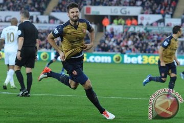 Giroud bawa Arsenal ungguli Olympiacos di babak pertama