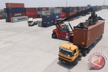 Cikarang Dry Port diklaim tekan "dwelling time"