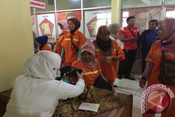 Warga Jambi serbu klinik Kesira untuk berobat pascakabut asap