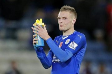 Inspirasi Bola - Jamie Vardy berbagi dan berbuat bagi orang lain 