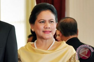 Ibu Negara tinjau IVA test di Cirebon