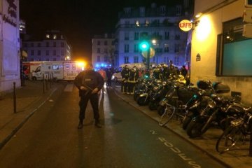 TEROR PARIS - Pembom Paris kenakan jaket berbahan peledak buatan ahli
