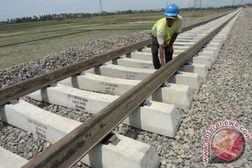 Wali Kota Sorong bertekad bantu percepat kereta api Papua Barat