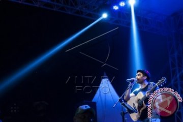 Konser "Tinggikan" Glenn Fredly