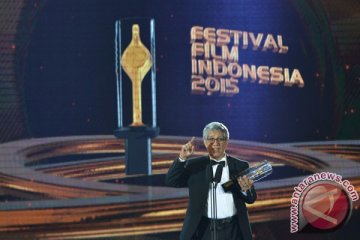 Sinematografer George Kamarullah dianugerahi Lifetime Achievement 