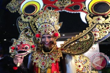 Target Puteri Indonesia di Miss Universe 2015