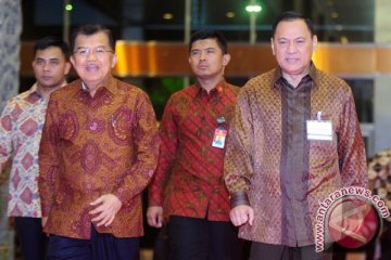 Wapres harapkan bunga kredit diturunkan untuk investasi