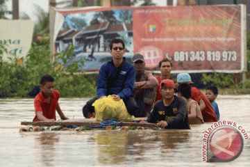 Korban banjir di Maros-Sulsel mendapat bantuan BPJS-TK