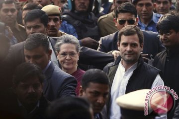 Polisi India tahan Rahul Gandhi