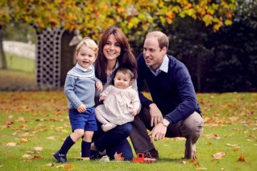 Pangeran William ajak dua putera jenguk adik bayi mereka
