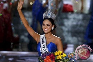 Para kontestan Amerika Latin kompak cerca Miss Filipina