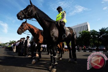 Polisi geledah pengunjung Acol antisipasi senjata