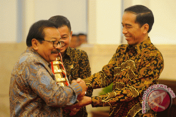 Jokowi-Yudhoyono hadiri resepsi pernikahan putri Soekarwo