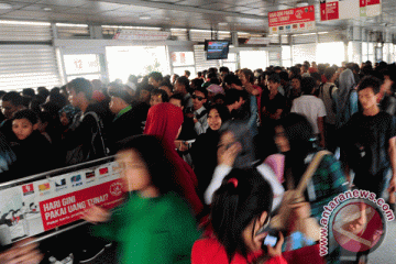 Pengguna Transjakarta naik pesat setiap tahun