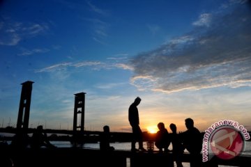 Fajar pertama tahun 2016
