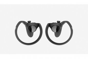 Bos Oculus antarkan sendiri Oculus Rift pertama ke pengguna