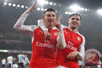 Koscielny bawa Arsenal tundukkan Newcastle 1-0